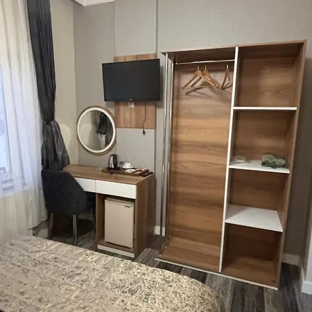 Park Hotel 3*